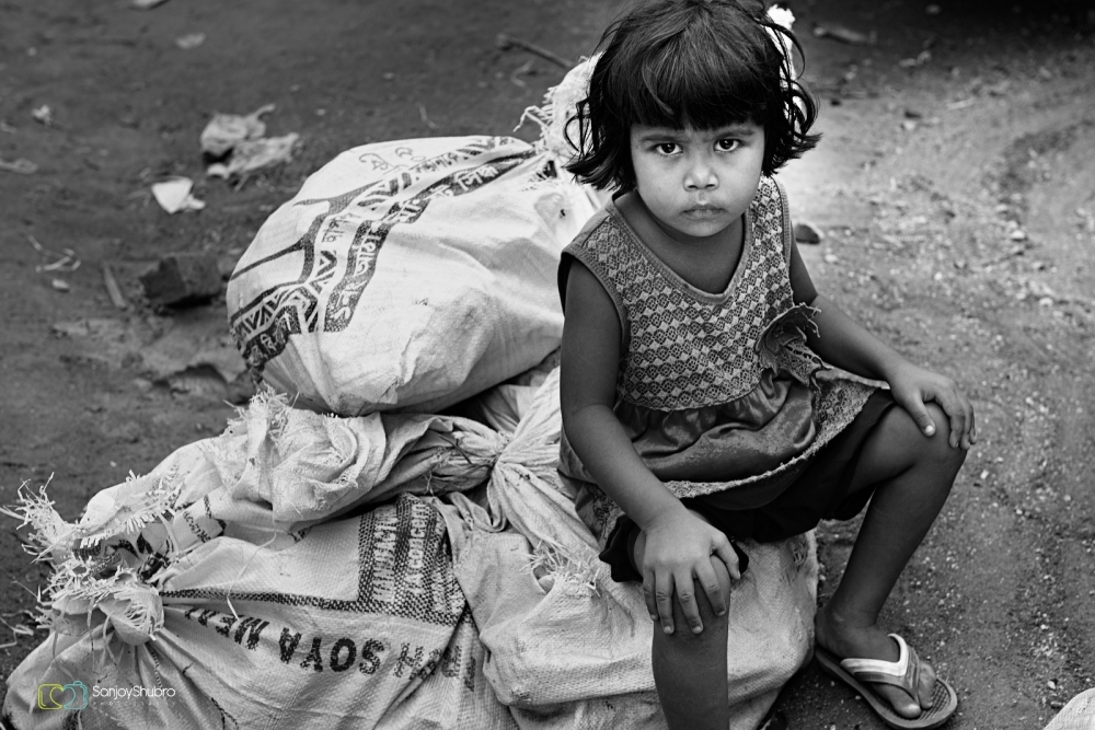 A rohingya muslim child.