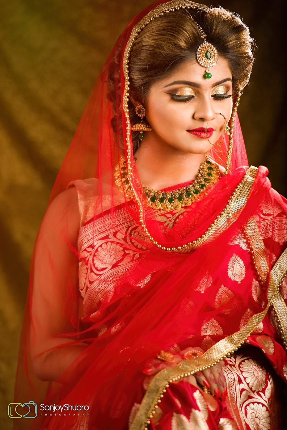 Bangladeshi bride, trendy bride, makeup and hairstyle